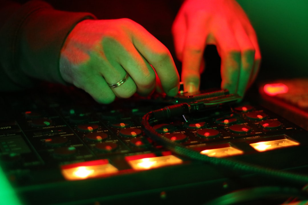 16-Bar Music Reactive LED Equalizer – 50 cm Complete Set 21 DJ mixer controls during a live music performance